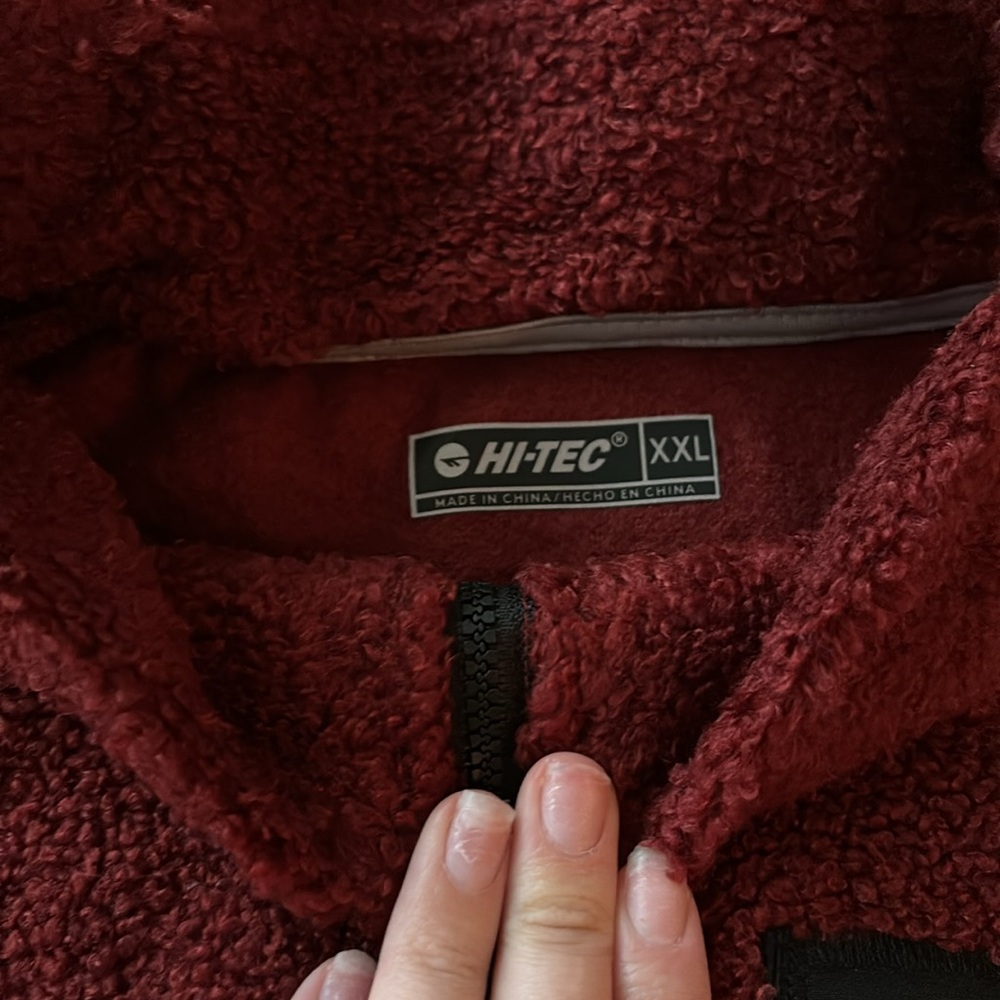 Pullover - Picture 2 of 3